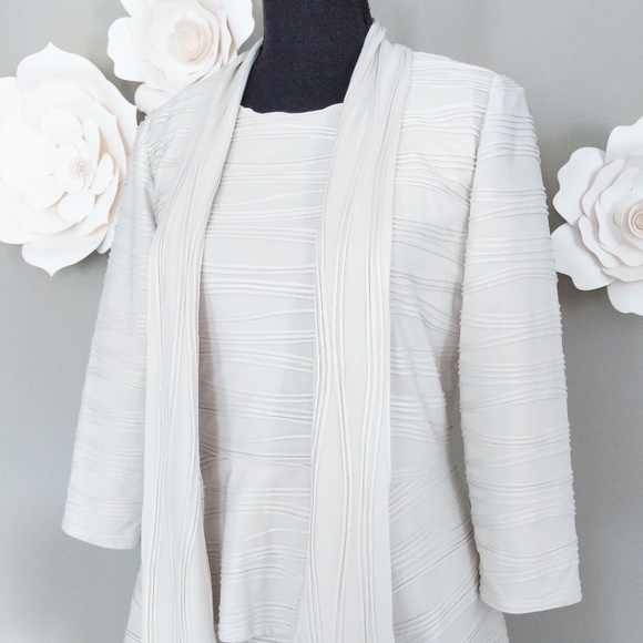 ❗SOLD❗Frank Lyman Ivory Peplum Dress and Jacket - Picture 2 of 8